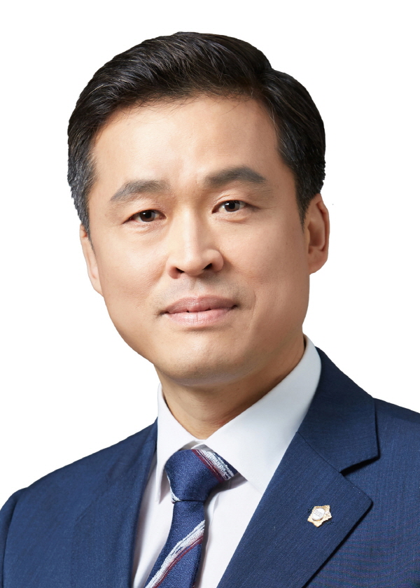 (다) 손영준.jpg